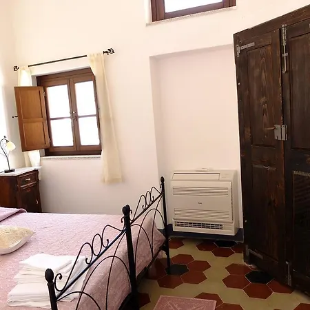 Guest house Casa Camilla Sardegna 3*