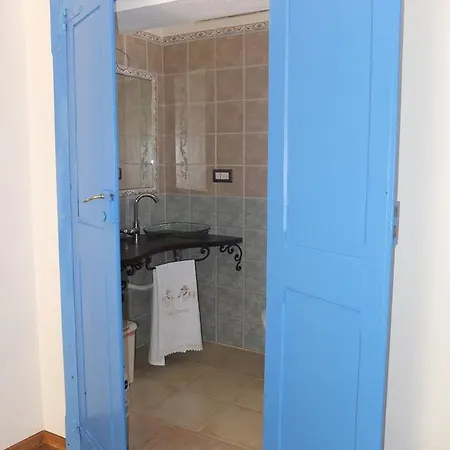 בית הארחה Casa Camilla Sardegna 4*